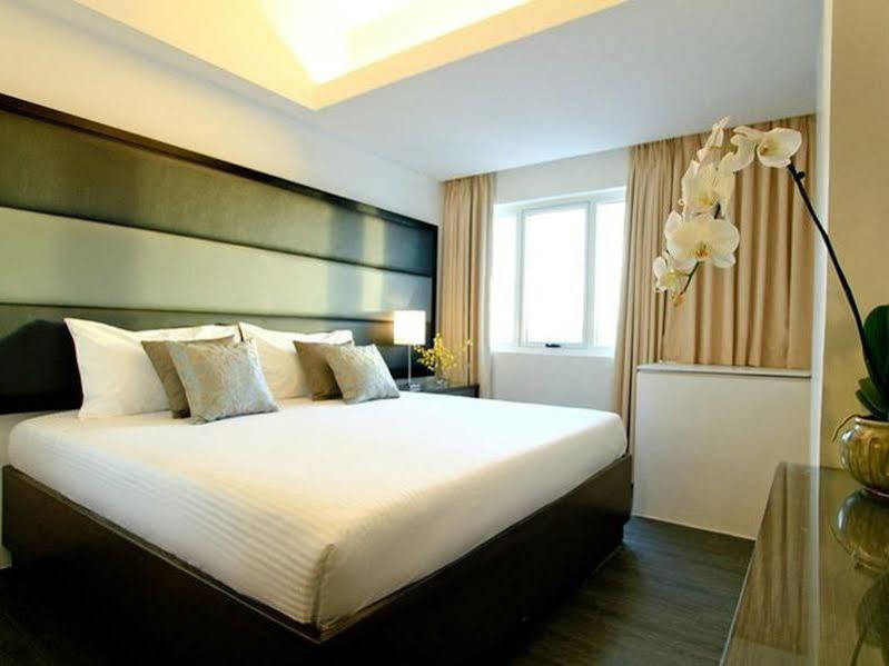 Privato Ortigas Hotell Pasig City Eksteriør bilde